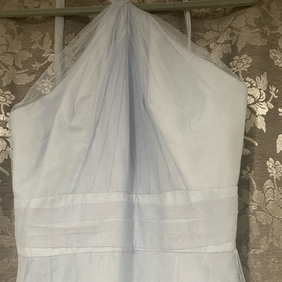 Monique Lhuillier Tulle halter dress. Size 8 - Picture 9 of 11
